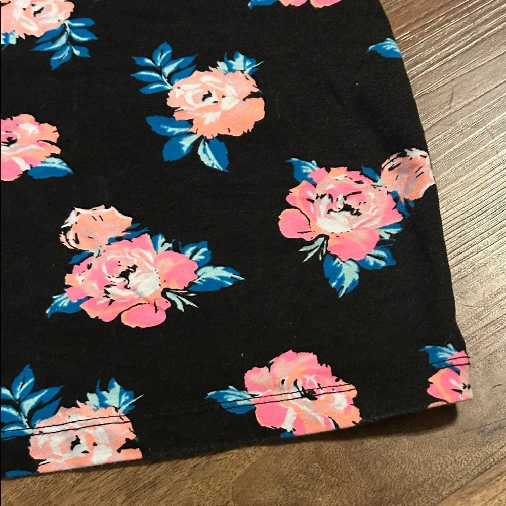 Floral Black Skirt - Picture 5 of 8